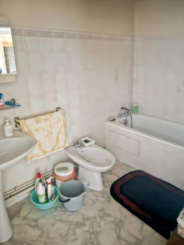 Maison en pierre - 130 m² - 9 pièces