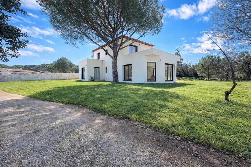 Villa - 144 m² - 6 pièces