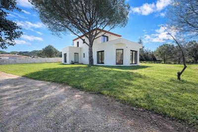 Villa - 144 m² - 6 pièces