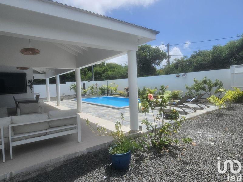 Maison - 111 m² - 4 pièces