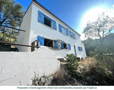 Maison - 90 m² - 4 pièces