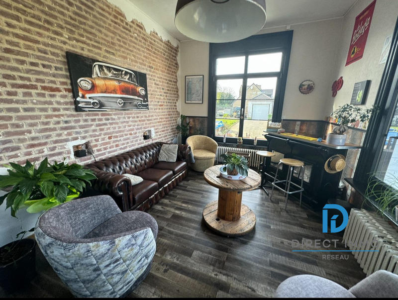 Maison - 340 m² - 10 pièces