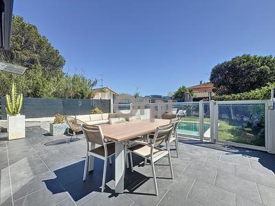 Maison - 153 m² - 5 pièces