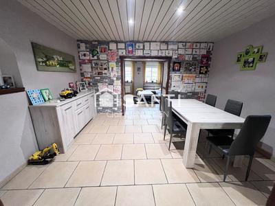 Maison - 184 m² - 8 pièces