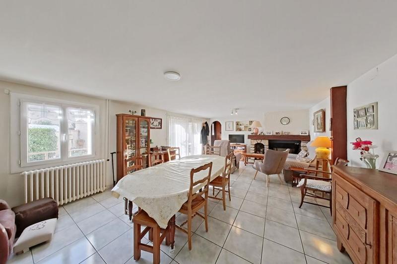 Maison - 170 m² - 7 pièces