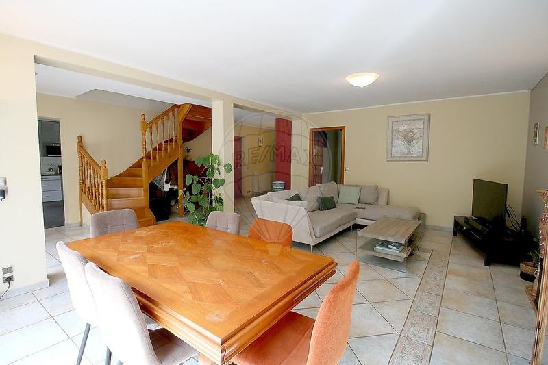 Maison - 140 m² - 7 pièces