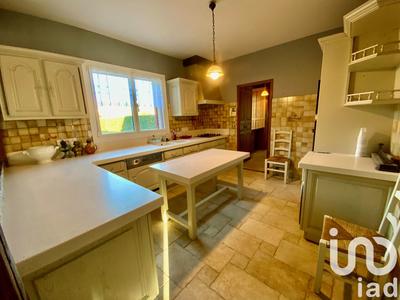 Maison - 174 m² - 8 pièces