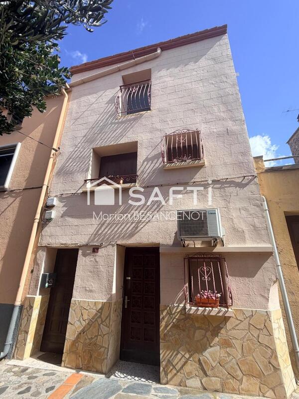 Maison de village - 105 m² - 4 pièces