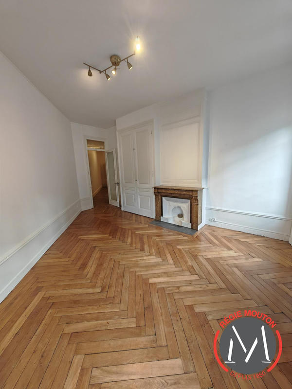 Appartement - 54 m² - 2 pièces