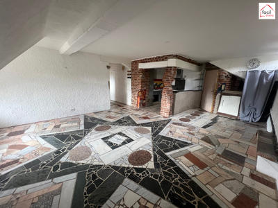 Appartement - 99 m² - 4 pièces