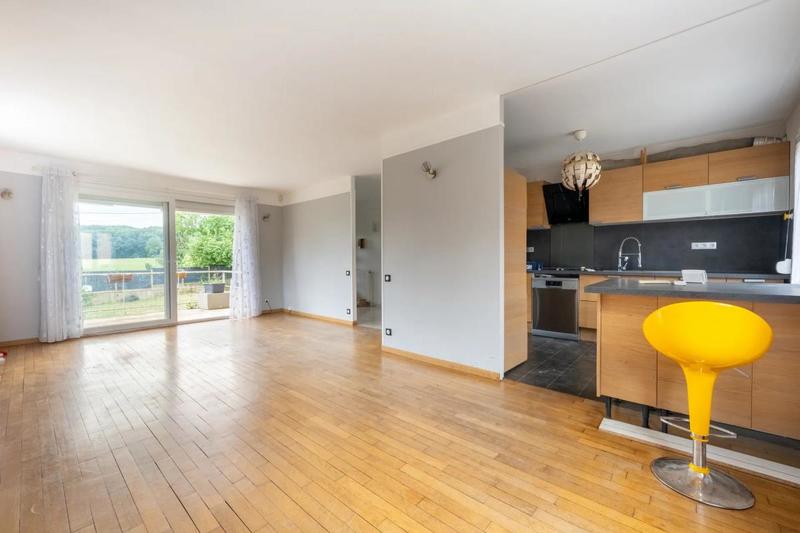 Maison - 162 m² - 6 pièces