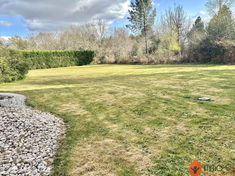 Maison - 315 m² - 9 pièces