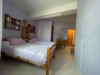 Maison traditionnelle - 116 m² - 7 pièces