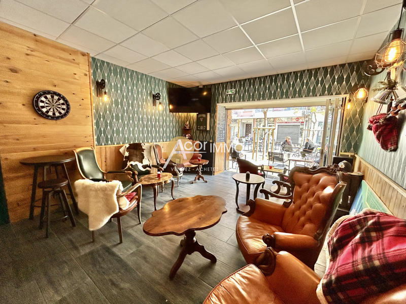 Fonds de commerce - Magasins - 35 m²