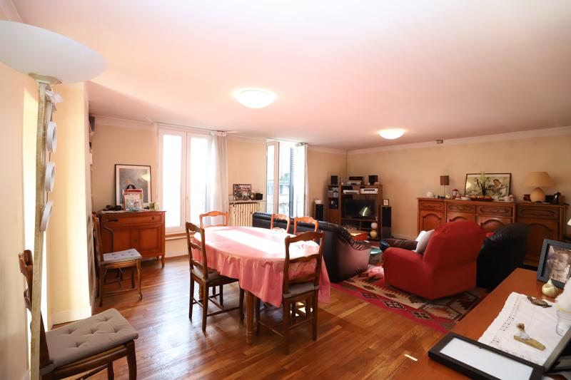 Maison - 140 m² - 7 pièces