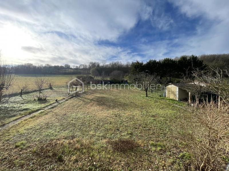 Maison - 140 m² - 5 pièces