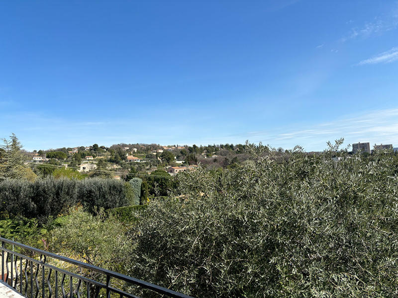 Maison - 155 m² - 6 pièces