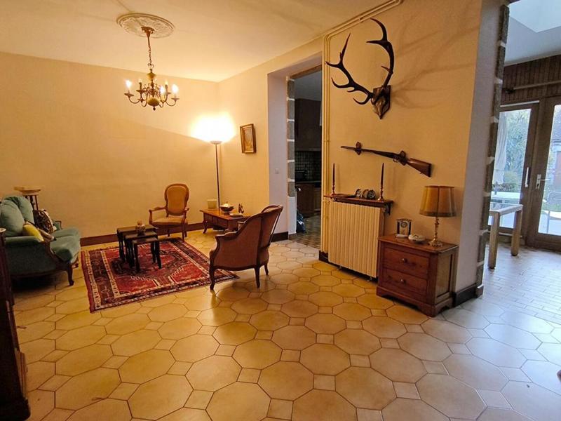 Maison - 157 m² - 7 pièces