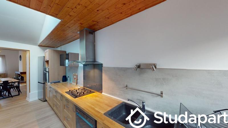 Chambre - 82 m² - 1 pièce