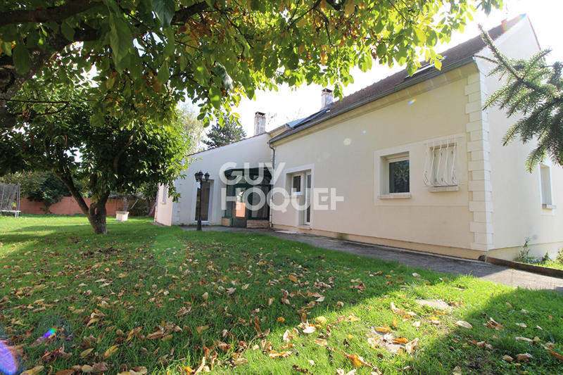 Maison - 175 m² - 8 pièces