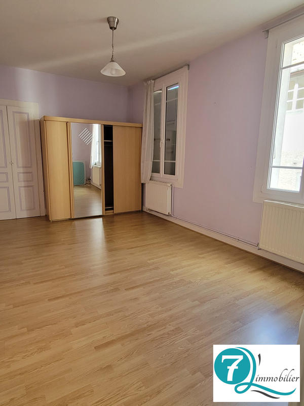 Appartement - 84 m² - 5 pièces