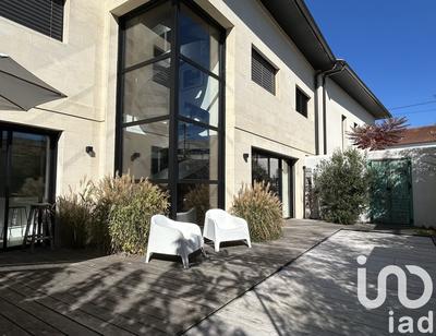 Maison - 132 m² - 5 pièces