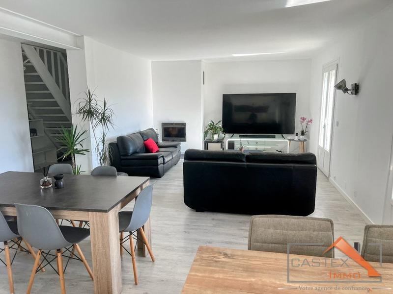 Maison - 179 m² - 6 pièces