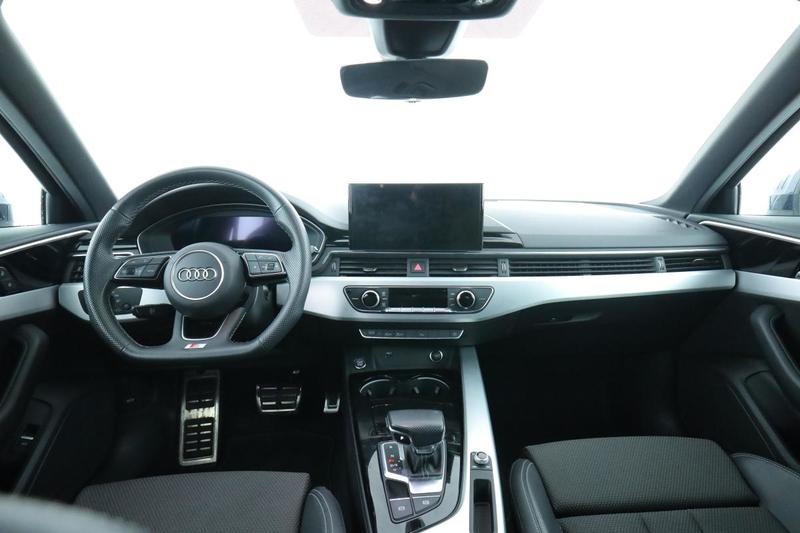 Audi A4 Avant 35 Tfsi s line s tronic 7 150 ch