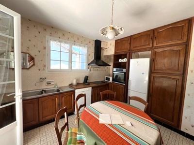 Maison - 171 m² - 8 pièces