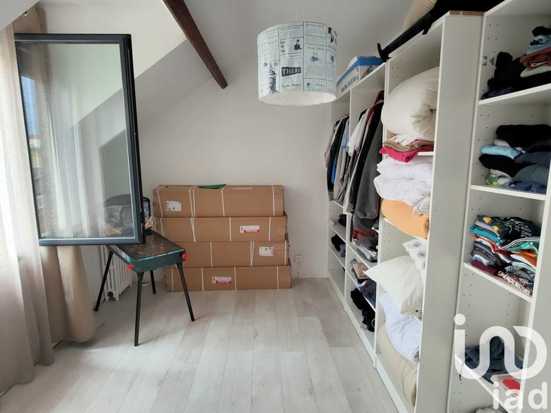 Maison - 250 m² - 9 pièces