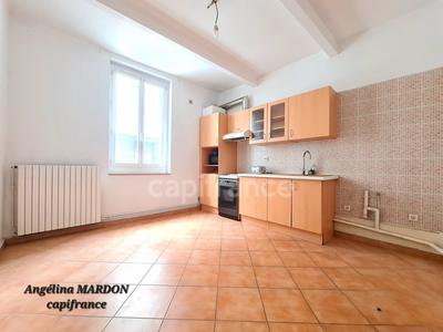 Appartement - 49 m² - 3 pièces