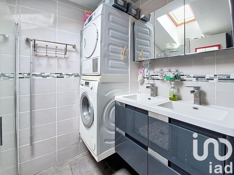 Maison - 86 m² - 4 pièces