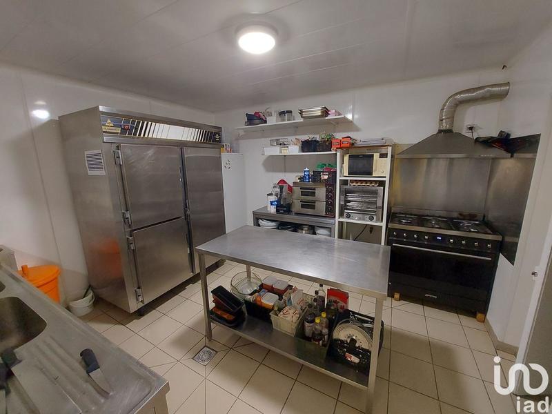 Local commercial - 191 m²