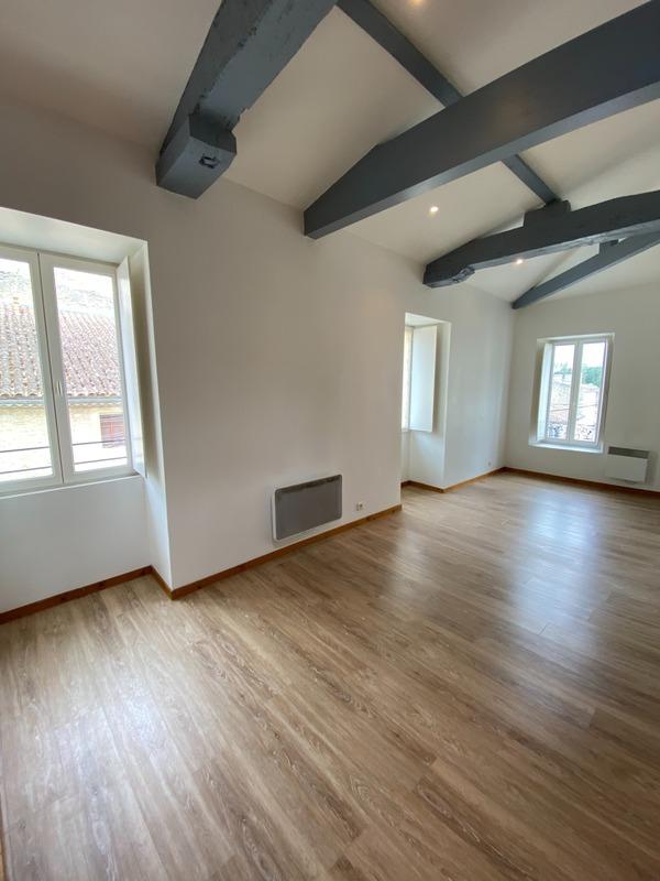 Immeuble - 117 m² - 7 pièces