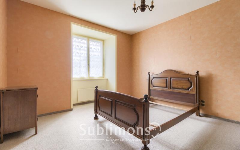 Maison ancienne - 164 m² - 8 pièces