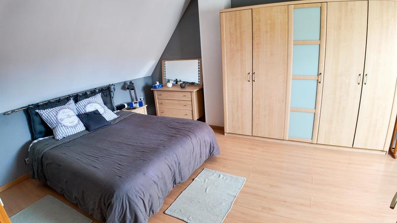 Maison contemporaine - 191 m² - 5 pièces