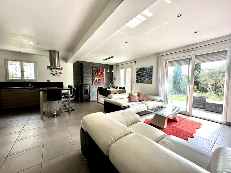 Maison - 100 m² - 5 pièces