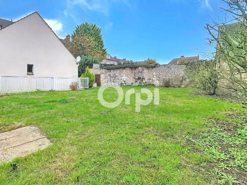 Maison de ville - 80 m² - 4 pièces