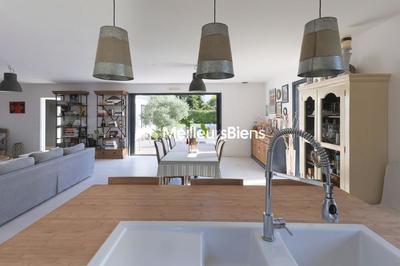 Maison - 143 m² - 5 pièces