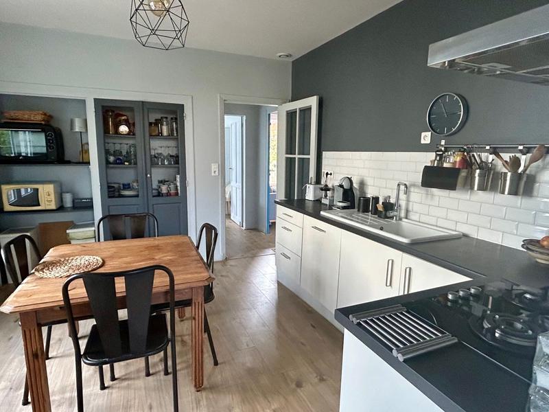 Maison traditionnelle - 109 m² - 6 pièces