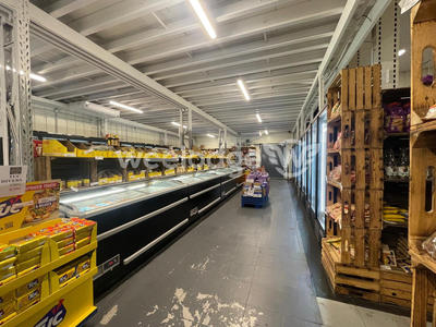 Fonds de commerce - 720 m²