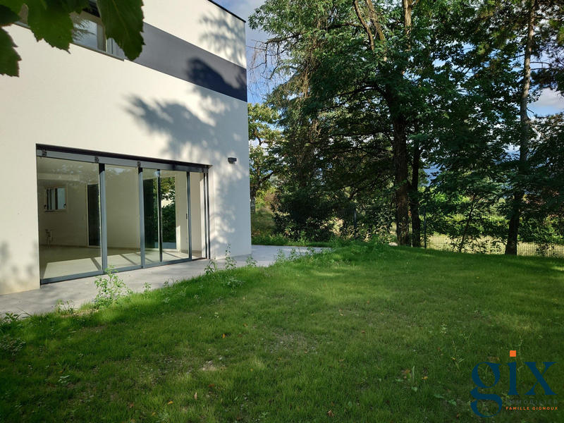 Maison - 141 m² - 5 pièces