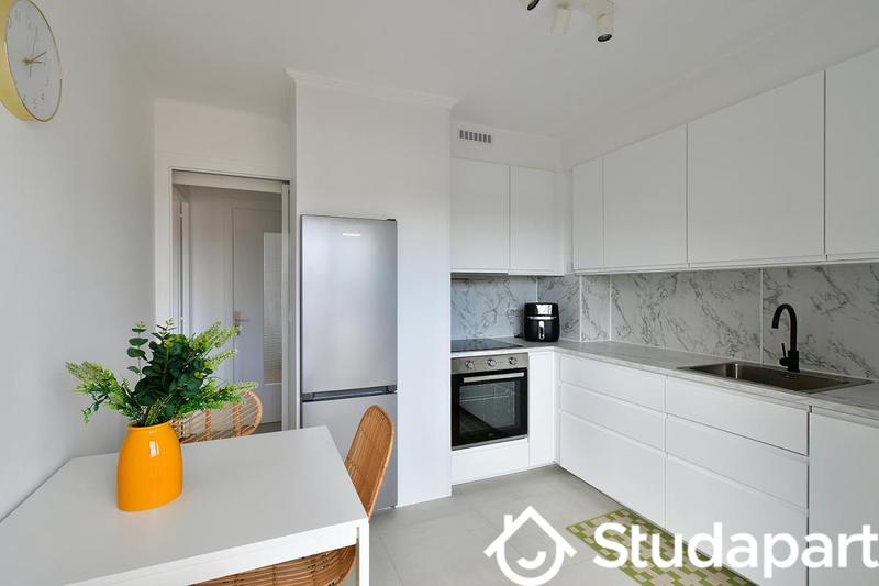 Chambre - 11 m² - 1 pièce