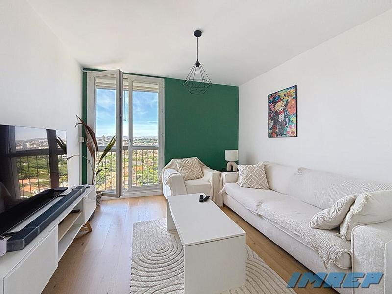 Appartement - 75 m² - 4 pièces