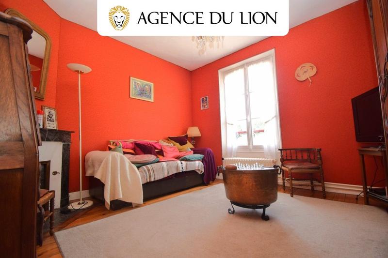Maison bourgeoise - 180 m² - 8 pièces