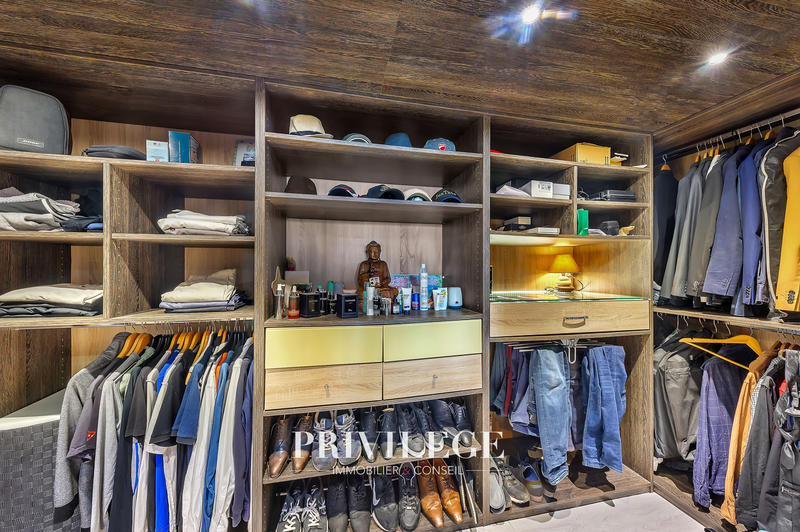 Appartement - 77 m² - 4 pièces