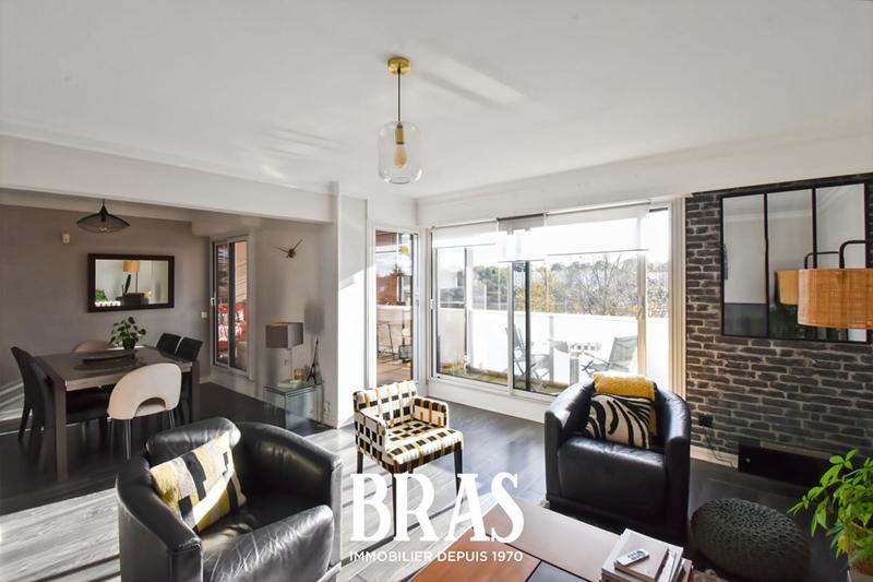 Appartement - 100 m² - 4 pièces