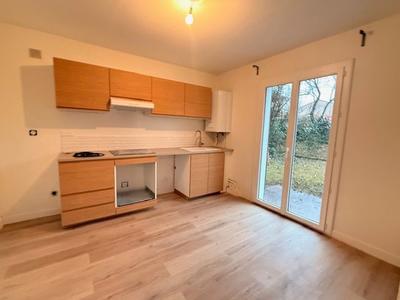 Maison - 96 m² - 4 pièces