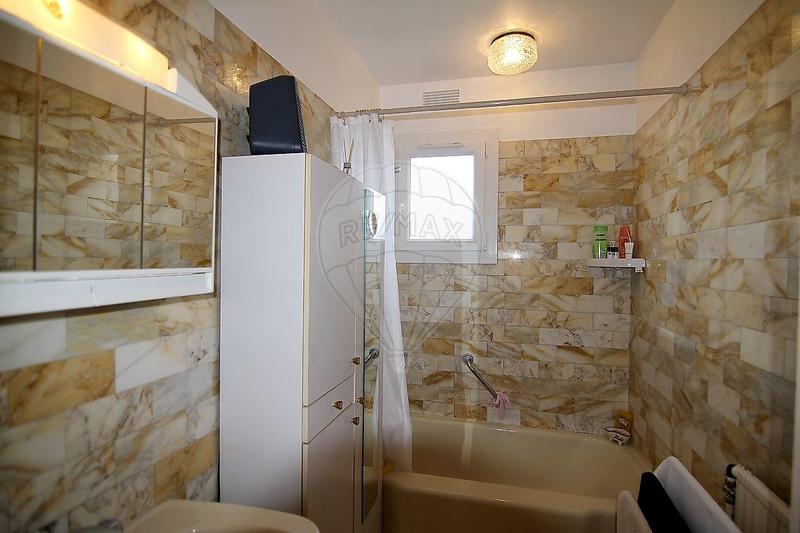 Maison - 137 m² - 6 pièces