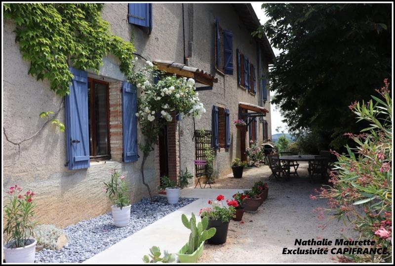 Maison - 450 m² - 13 pièces